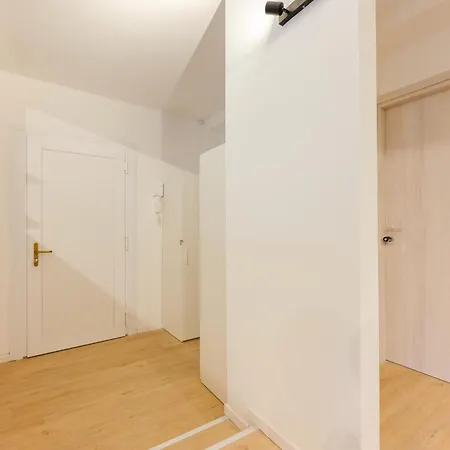 8 Per Gruppi E Viaggiatori - Stazione Pensjonat